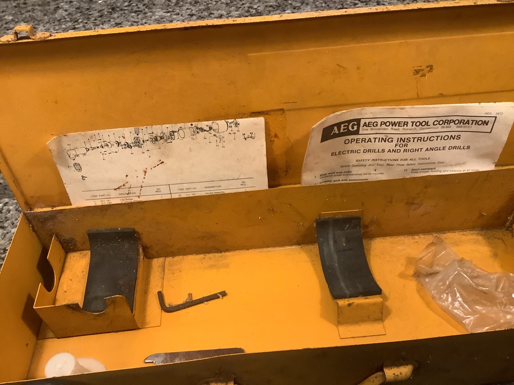 AEG Corded 1/2" Drill And Right Angle Drill Model D-122rk