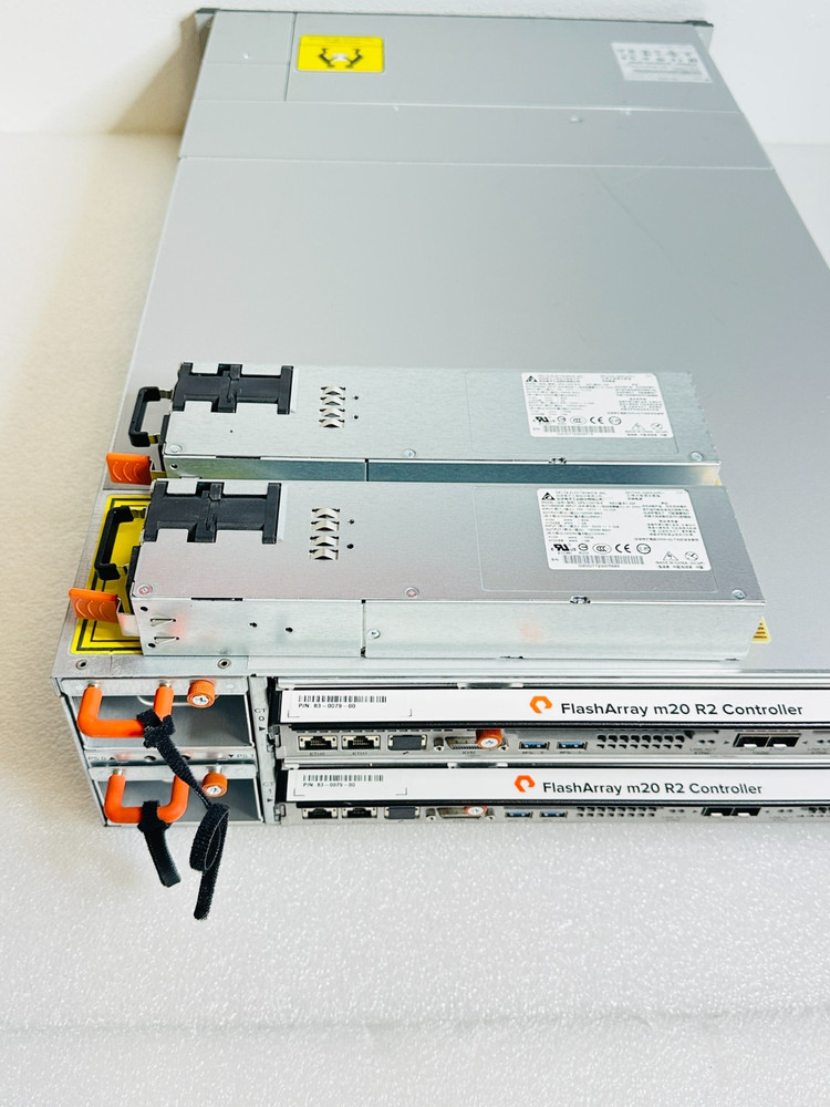 PURESTORAGE FlashArray | 2x E5-2630V4 | 120GB SSD | 2x NVRAM - Storage Appliance