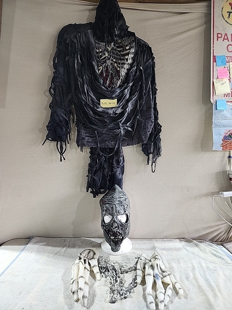 Boys Zombie Costume Size Large