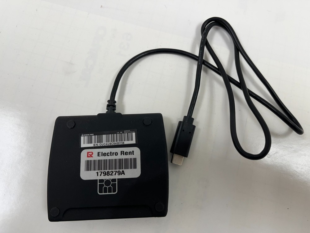 IOGEAR USB-C Smartcard Reader GSR205 Universal Compatibility