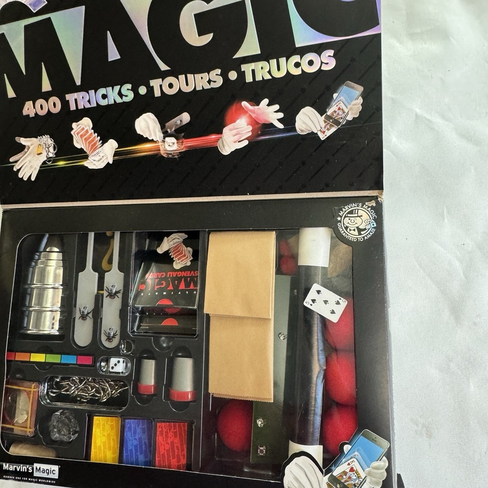 Marvin's Magic Ultimate Magic 400 Tricks & Illusions The Complete Magic Show