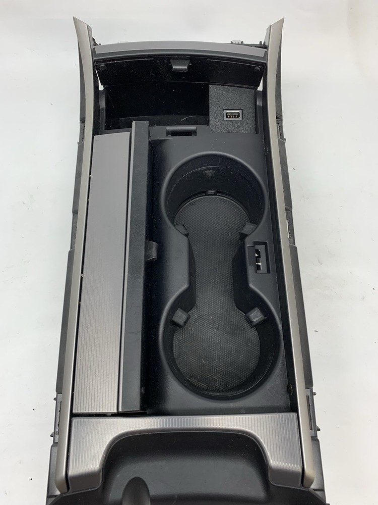2019 Lincoln MKZ Center Console Cup Holder Assembly Storage