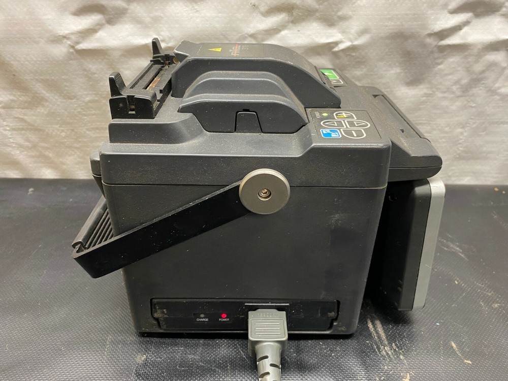 Fitel S176 Fusion Splicer