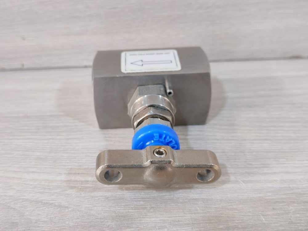 PARKER HNVM4FF BS NEEDLE VALVE -MONEL