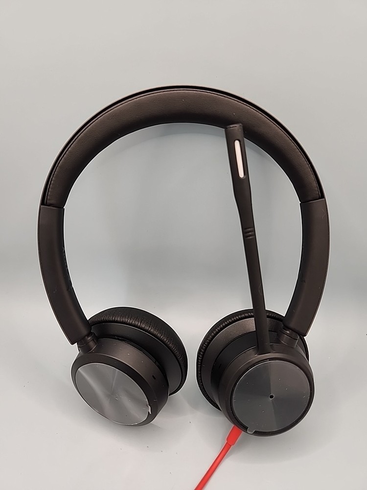 NEW Poly Blackwire 8225 USB-C Headset