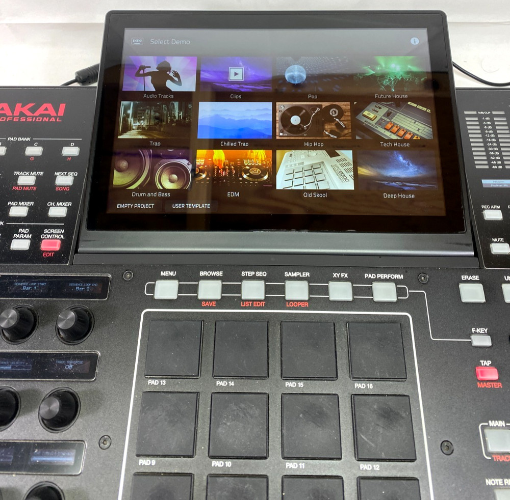 Akai Professional MPC-X Standalone Sampler & Sequencer with Touchscreen Display