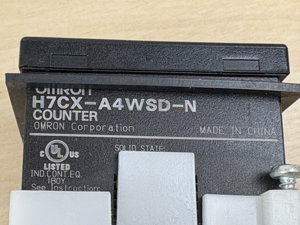 Omron H7CX-A4WSD-N Multifunction Preset Counter
