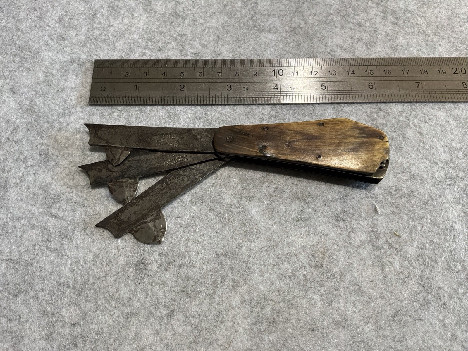 Vintage IXL George Wostenholm Celebrated Blood Letting Fleam Rare