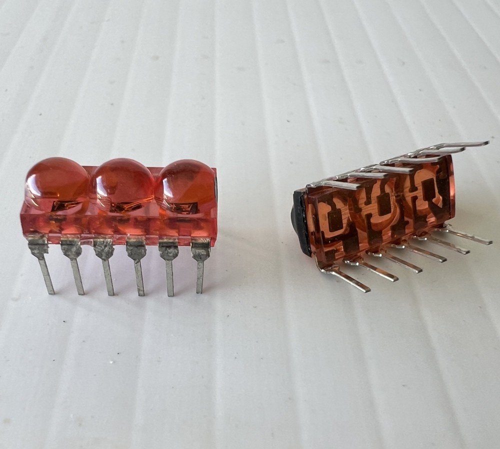 MINI BUBBLE RED LED MATRIX DISPLAY 3-DIGIT 7-SEGMENT QTY 1 NOS TSTD Pink epoxy