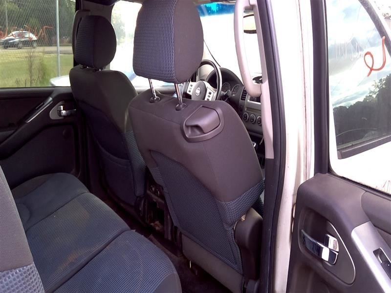 PATHFINDR 2005 Fuse Box Cabin 1036801411
