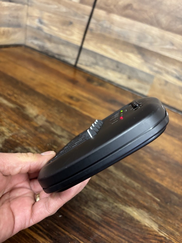 dbx Professional Products MC6 Mini-Comp DBX Desktop Compressor Unit & AC Adaptor