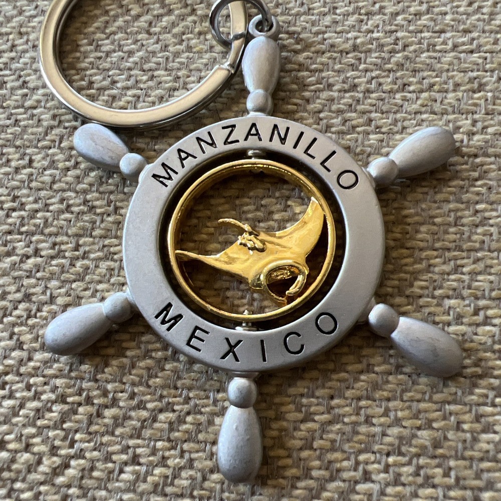 Vintage Keychain Mexico Spins