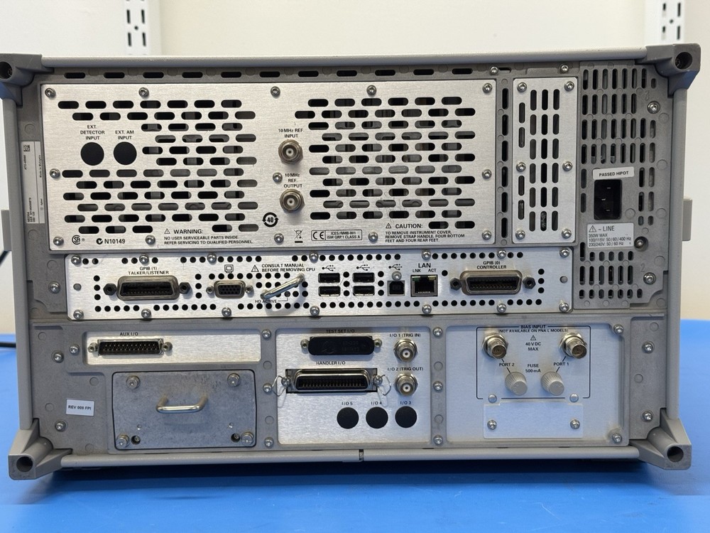 Agilent N5230A 300kHz-13.5Ghz Vector Network Analyzer Opt 080