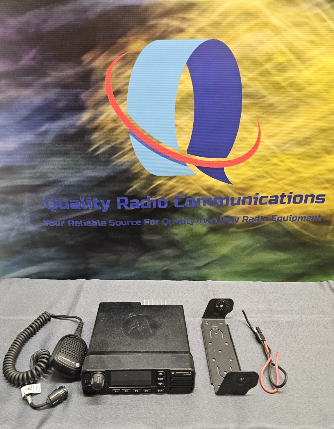 Motorola MOTOTRBO XPR5550 UHF 403-470 MHz Two Way Radio AAM28QPN9KA1AN