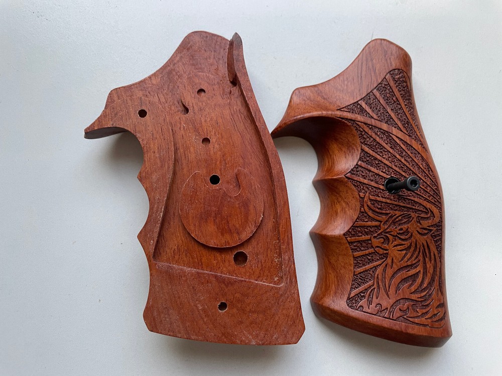 Cool remade handle Grips For Taurus Medium/Large Frame Square Butt .357 Hardwood
