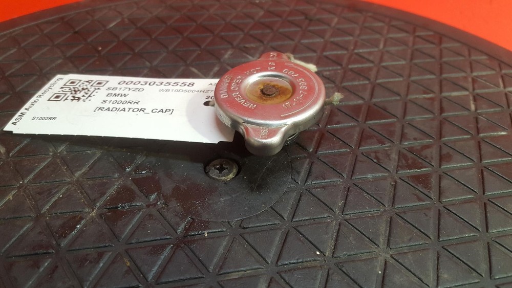BMW S1000RR 2017 RADIATOR CAP
