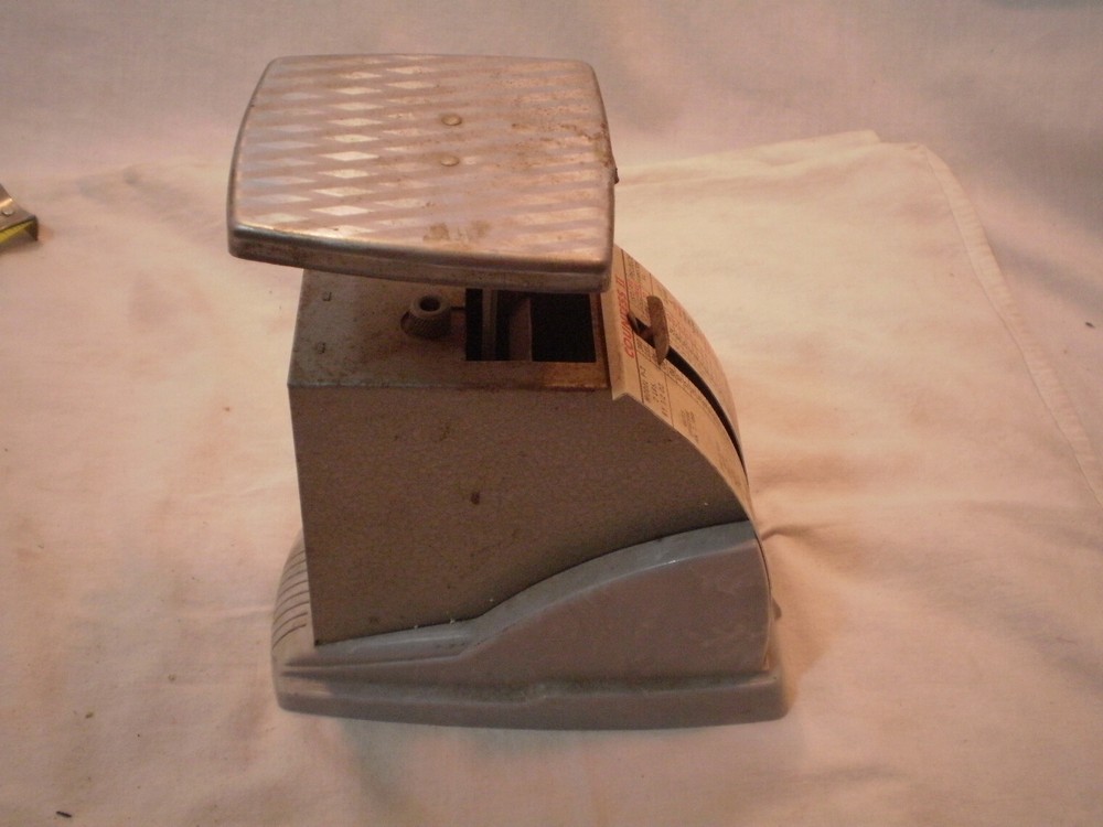 Vintage Postal Postage Scales Model p-2 1968 Spring Scale portion control Used