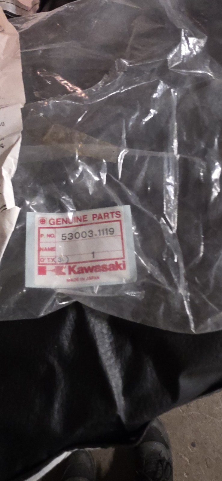 Kawasaki GPZ ZX900 NINJA 1984   RARE  NOS Seat Cover  53003-1119