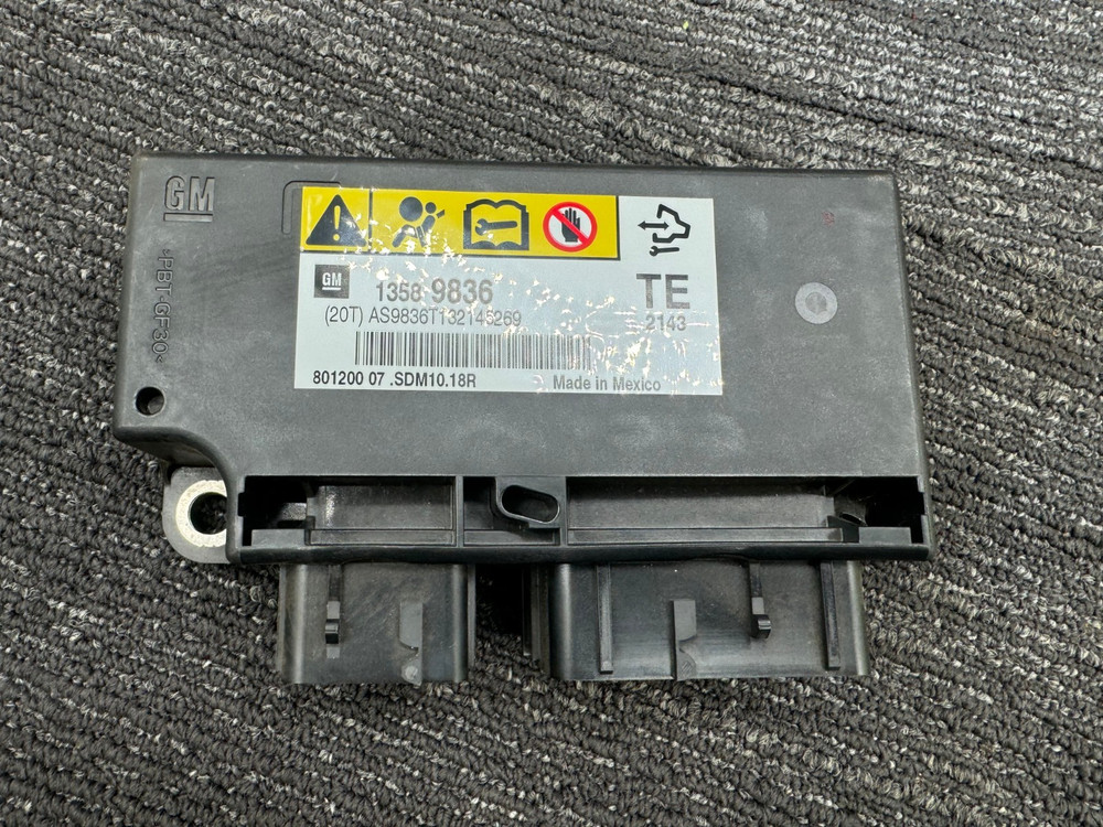 NEW OEM 2013-2014 Chevrolet Malibu SRS Control Module