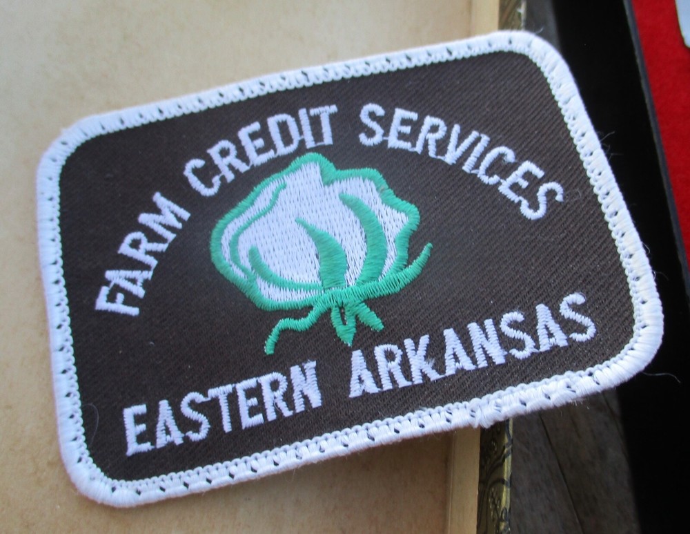 PINE BLUFF DeWITT EASTERN ARKANSAS COLLECTIBLES PATCH CLEAVER SERVER & KNIFE SET