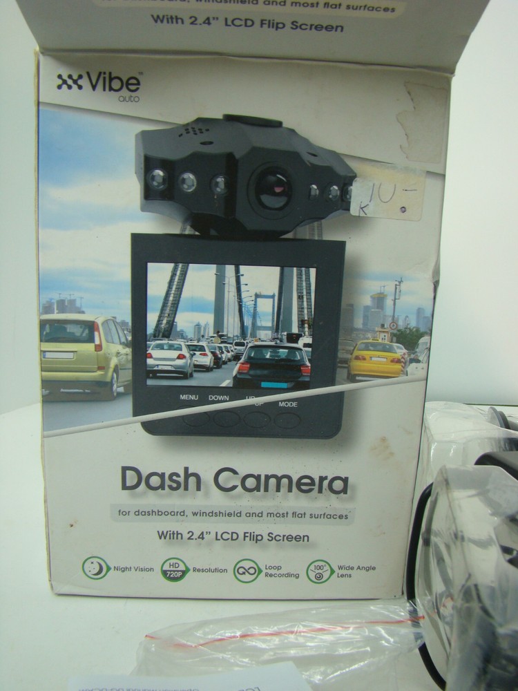 Vibe Auto Dash Camera 2.4” LCD Flip Screen Night Vision 720P Loop Recording