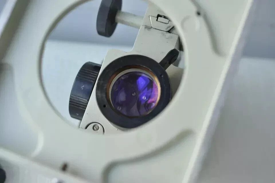 Vintage MICROSCOPE Stereoscopic Binocular MBS-9 LOMO soviet