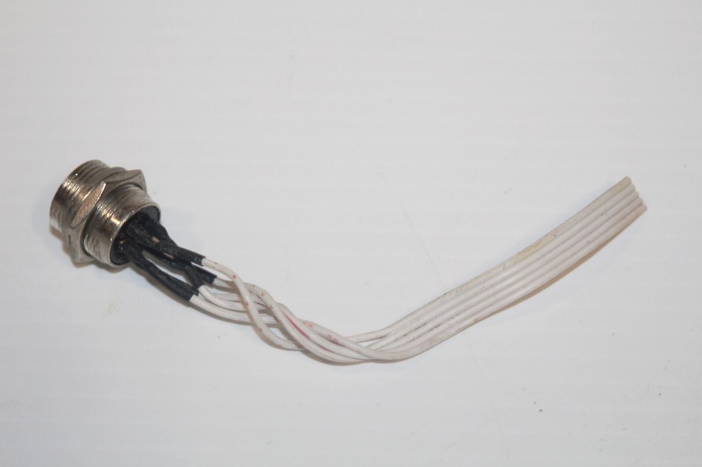 Master-Slave Cable Jack Port -Eliminator Lighting E135 MKII Tracker Stage Light