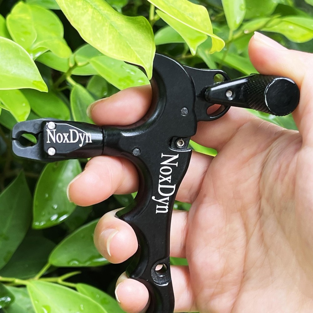 Archery Release 360° Rotatable Thumb Release for Compound Bow smooth black