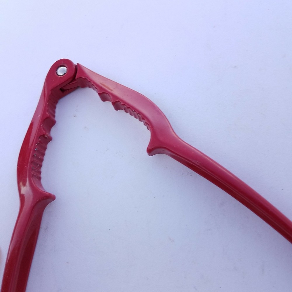 Red Nut Cracker Sheller Walnut Plier Pecan Clip 15.5cm Long
