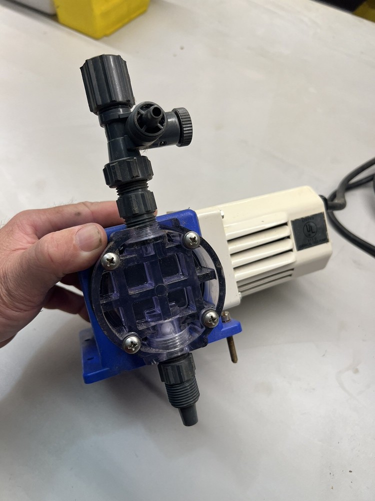 Chem-Tech X015-Xa-Aaaag19 Metering Pump
