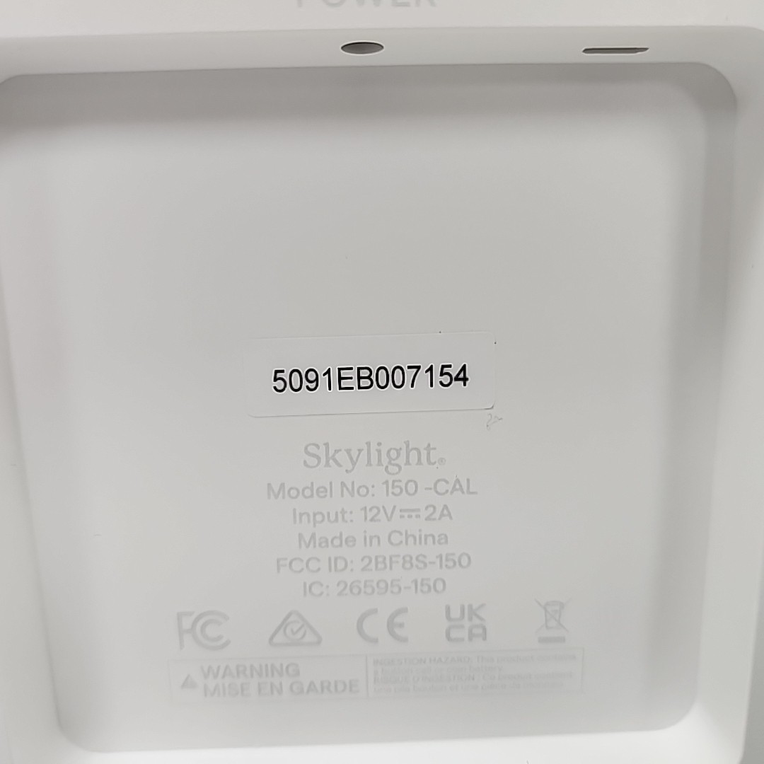 NEW Skylight Calender 15" Touchscreen Smart Calendar and Chore Chart - White