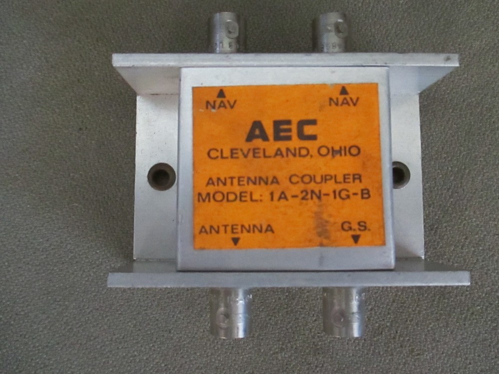 AEC 1A-2N-1G-B ANTENNA COUPLER TRIPLEXER