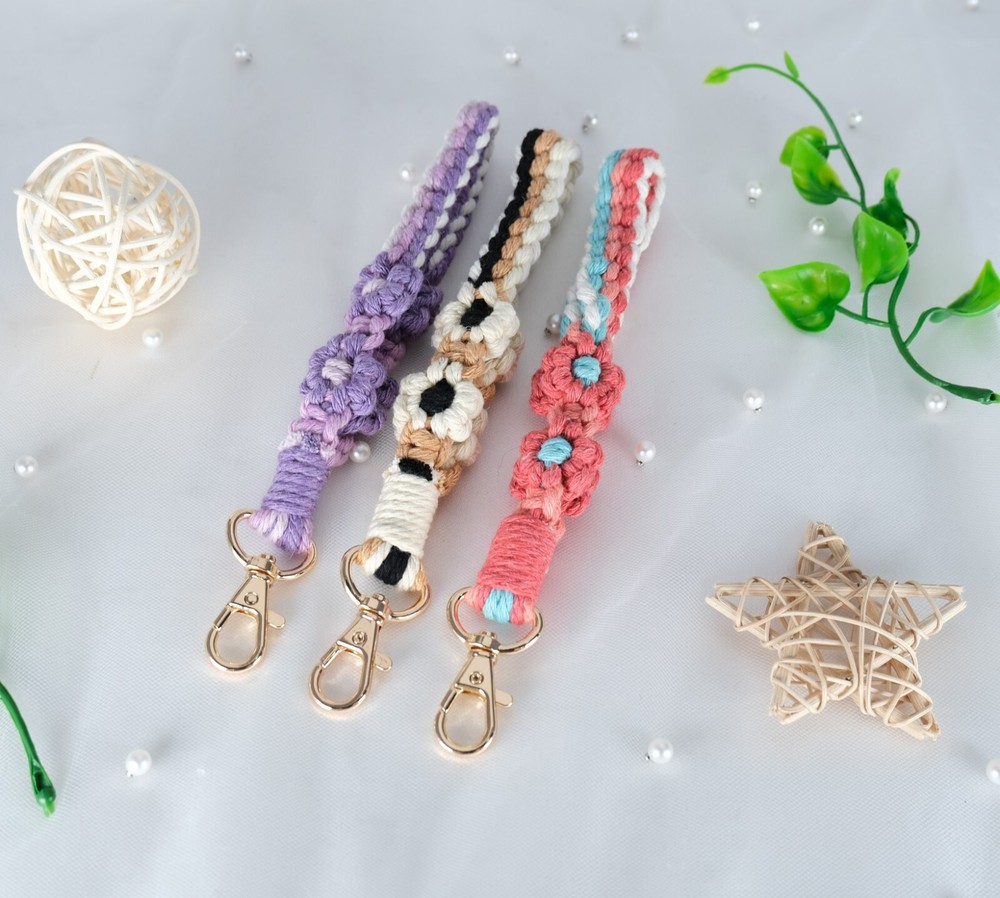 Macrame Wristlet Macrame Flower Wristlet Macrame Daisy Wristlet Boho USA