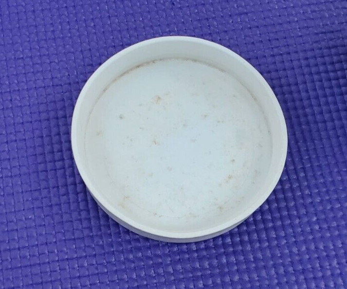 Pampered Chef Push Function Food Chopper - White 2585
