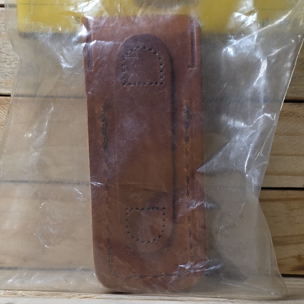 Schrade Leather Sheath Belt Loop Brown SAS11