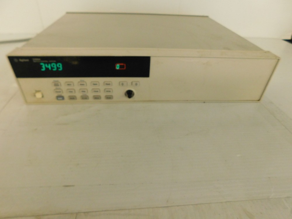 AGILENT HP 3499A SWITCH CONTROL MAINFRAME  (QXG73)