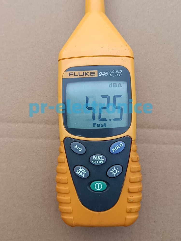 Fluke 945 Sound Level Meter With Backlit LCD Display used.