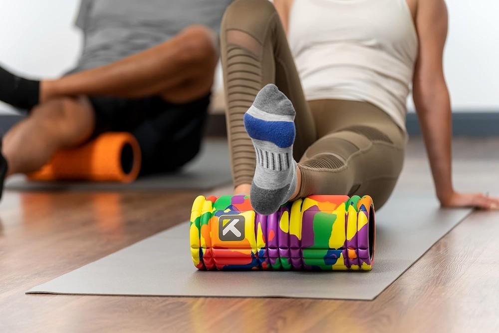 TriggerPoint Grid 1.0 Deep Massage Foam Roller Multi-Density Muscle Recovery