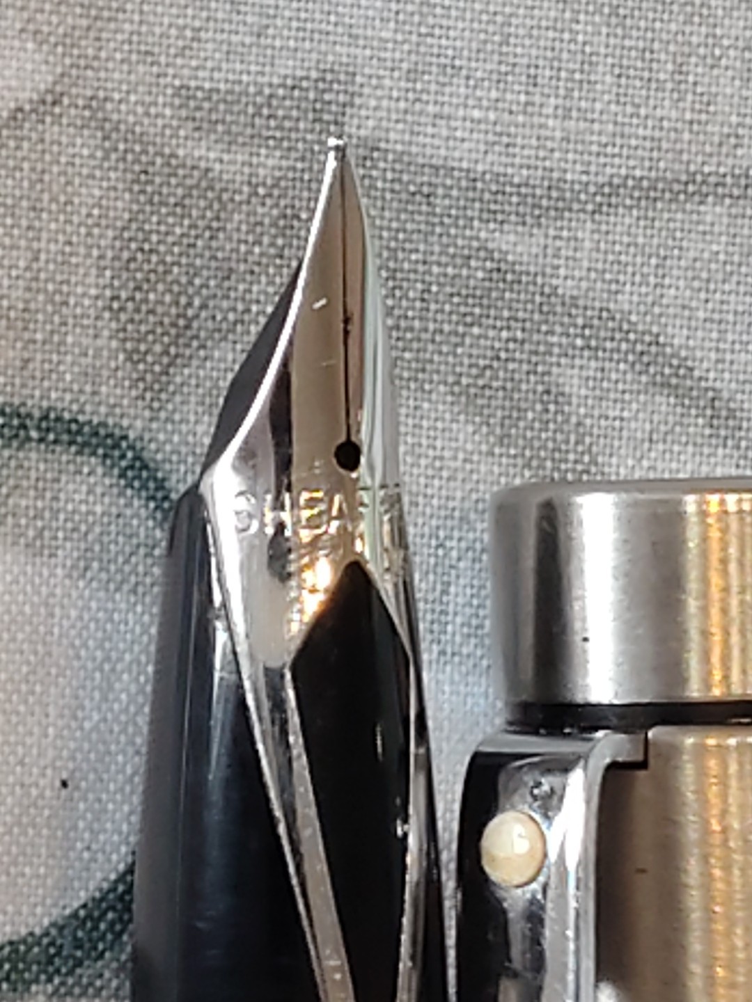 Sheaffer Targa Brushed Stainless Steel Fine Nib Fountain Pen Australia