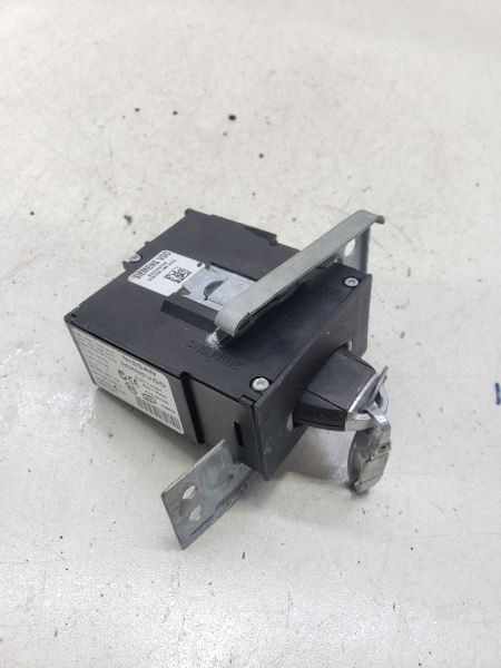 2007 INFINITI G35 Ignition Switch Start Stop Button OEM