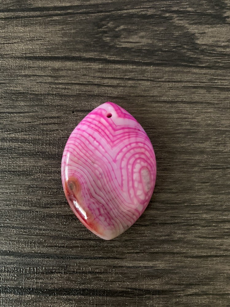 Agate Cabachon Pink Dyed drilled hole