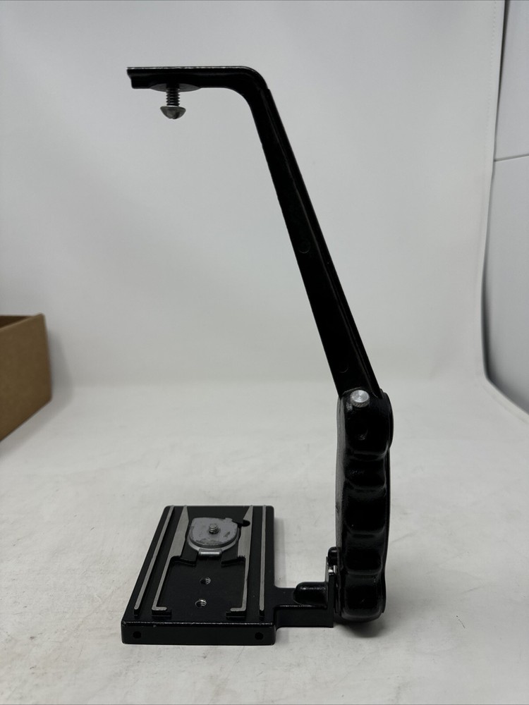 camera quick release and flash bracket mount 2