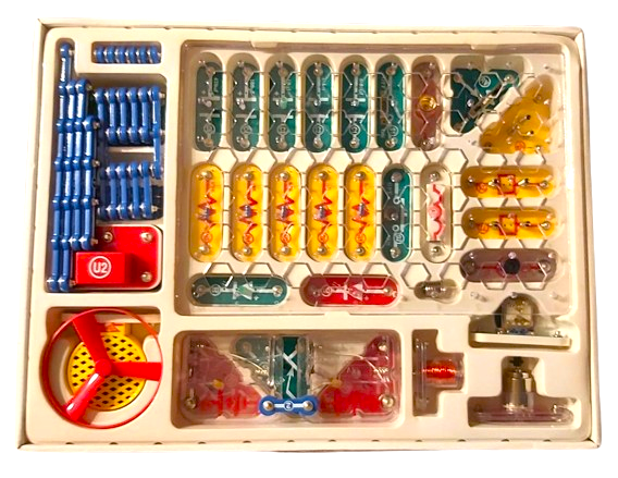 Award-Winning Snap Circuits 202 Kit: Build 200+ Exciting Electronics Projects