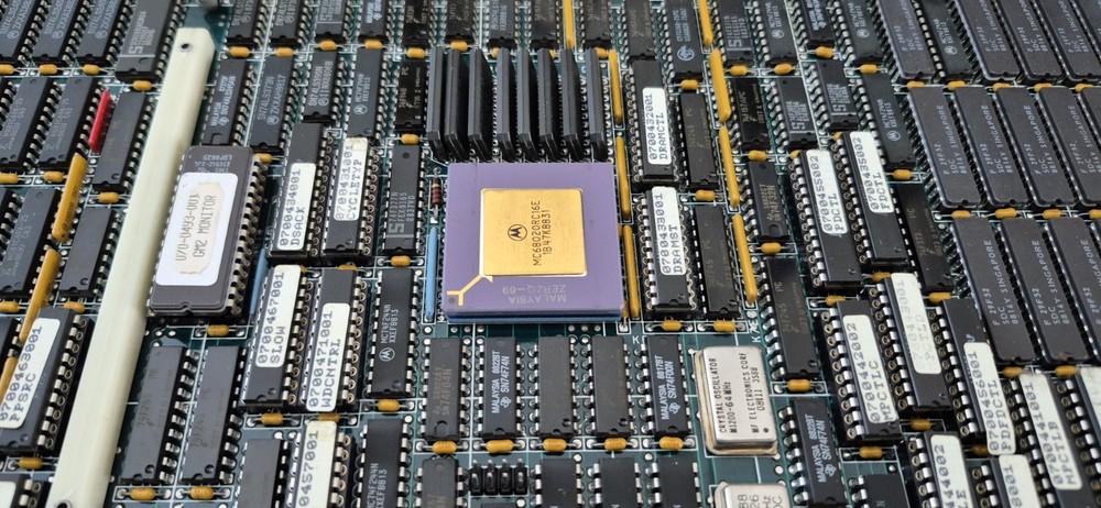 SGI Silicon Graphics IRIS 4D 030-0085-001 GM2 GRAPHICS MANAGER, UNTESTED