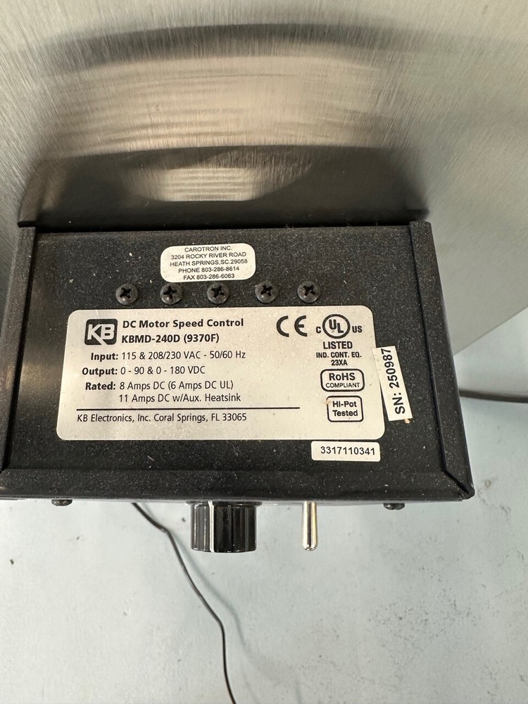 Tronics S30TP Wraparound and Top Labeler, 2018 - Includes Accumulation Table,...