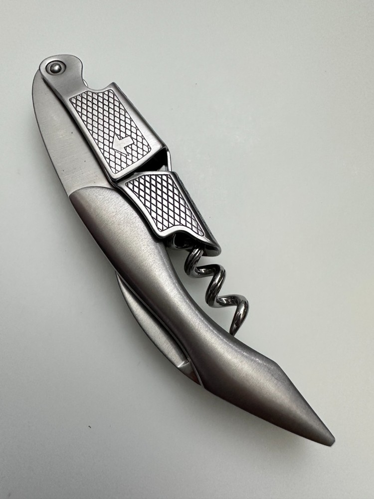 AMICI CELLARS Hefty All Stainless Quality Waiters Corkscrew Wine Opener