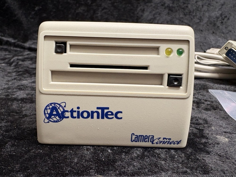 ActionTec CameraConnect Pro External PC Card Read and Write Drive