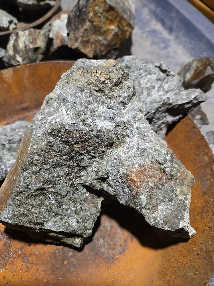 Gold Rich Rock