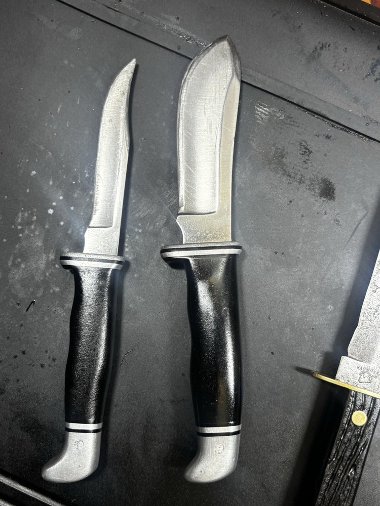 Vintage Predate Code Buck Knifes 102/103 Set Double Case!!