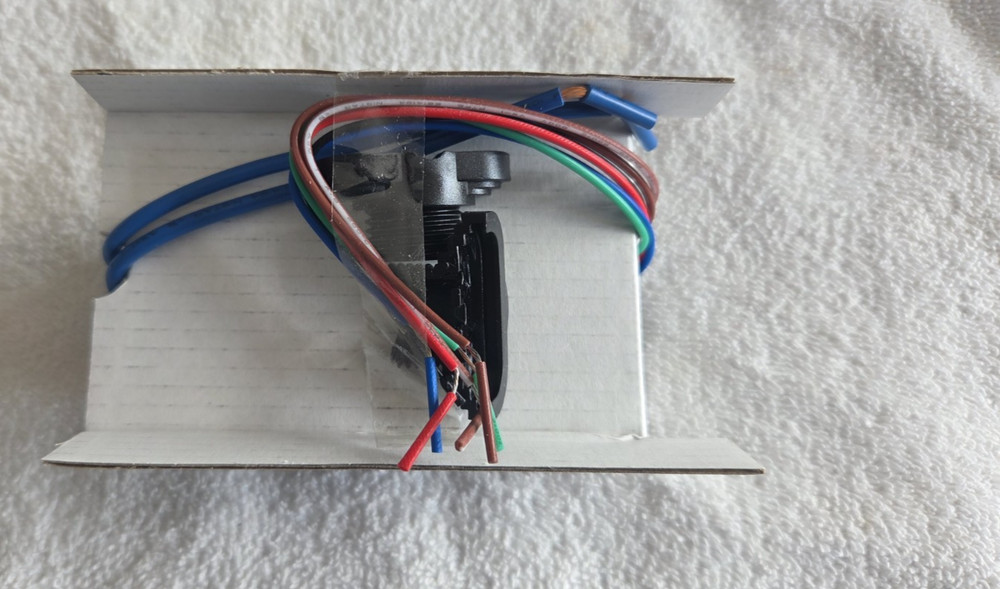 ( 1 ) Leviton OSA20-R00 Occupancy Sensor